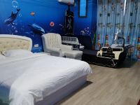 天空之城电竞主题公寓(广州番禺万达店) - 海底世界主题双床房