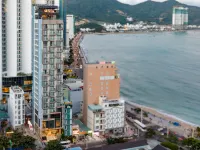 Senia Hotel Hotels near Hon Chong