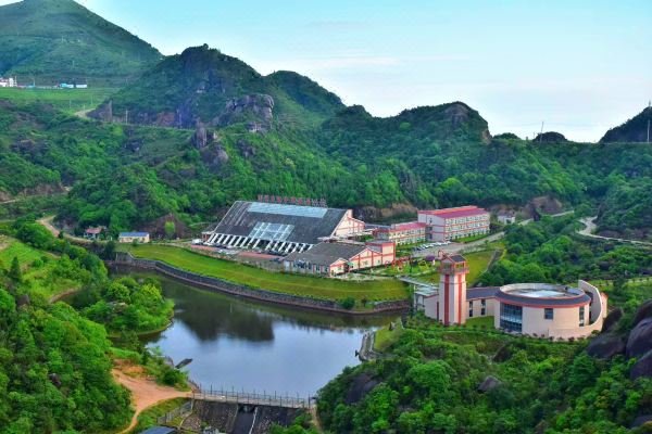 潮州乃兴石湖休闲避暑山庄