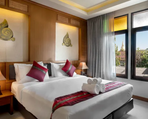 لي شيانغ هوتل Hotels near وات لوكمولي
