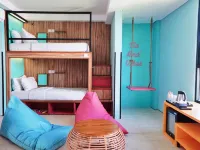 Cara Cara Inn Hoteles cerca de Centro comercial Kuta Square