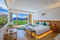 Lugu Lake HeSu Lake View Hotel Hotels in Ninglang
