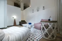 Wanxiang No.2 Art Hotel - Balkoner