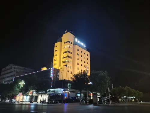 Magnotel Hotel (Houma Railway Station Huayuan South Street) - Fitnessstudio