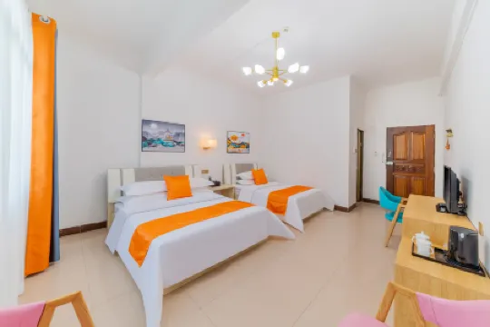 Risheng Apartment (Guangzhou High-speed Railway South Station Dazhou Metro Exit Shop)