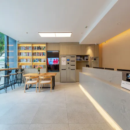 Hi Inn Select (Beijing Zhongguancun Xueyuanqiao Subway Station) Отели рядом с достопримечательностью «Бэйханский университет»