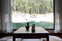 Taoshe Resort Hotel (Jingdezhen China Ceramics Museum Ancient Kiln Branch) - balcony