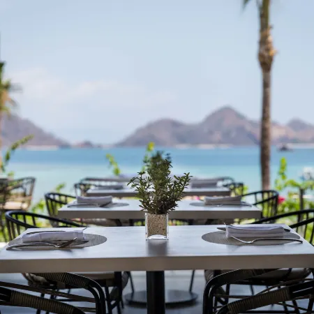 AYANA Komodo Waecicu Beach