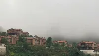 Badaling Peacock City Hill Villas