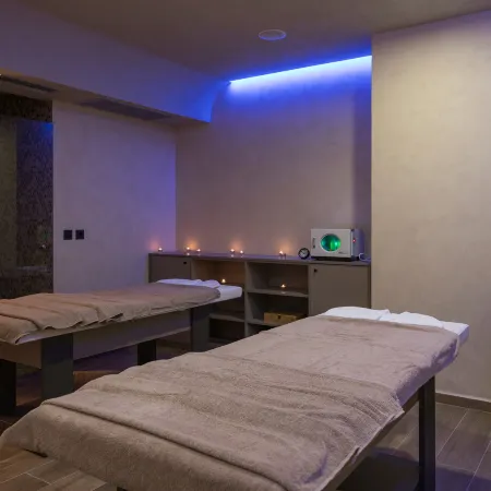 Hyperion City Hotel & Spa