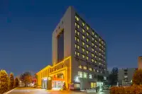 Homeinn Selected Hotel (Jinan Jiefang Road) Hotellit kohteessa 