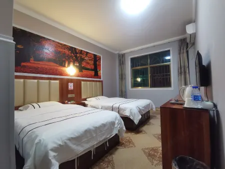 Lancang Auspicious Restaurant Отели рядом с достопримечательностью «Mifengyan Viewing Point»