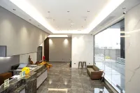 Mediterranean Business Hotel (Economic Development Zone Affiliated Hospital)