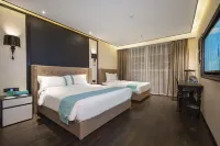 Xana Hotelle Hotel (Jiangxi Guoji Qiche Guangchang Doumen Subway Station) Hotels near Yuancheng Century - Nanchang