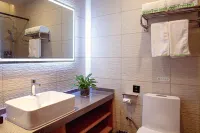 GreenTree Inn Express Hotel (Yongqing Hi-Tech Development Zone Shop) Hotels in Langfang
