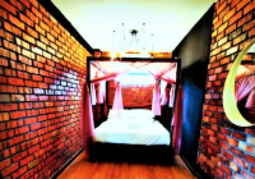 檳城 Head Batas 泳池邊佩塔帕丁小屋