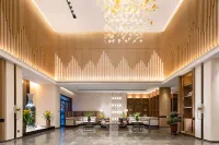 Banlan Hotel (Jiujiang Railway Station Wanda Plaza) Hotels in Jiujiang