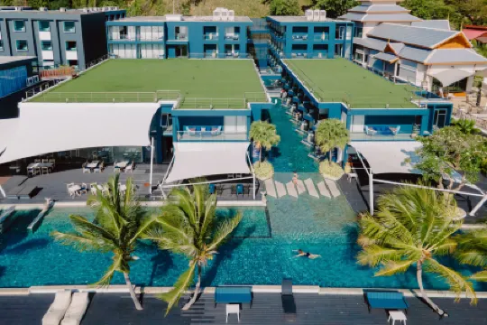 Hotel Tide Phuket Beach Front