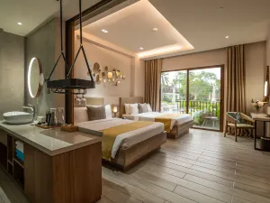 Nouveau Resort