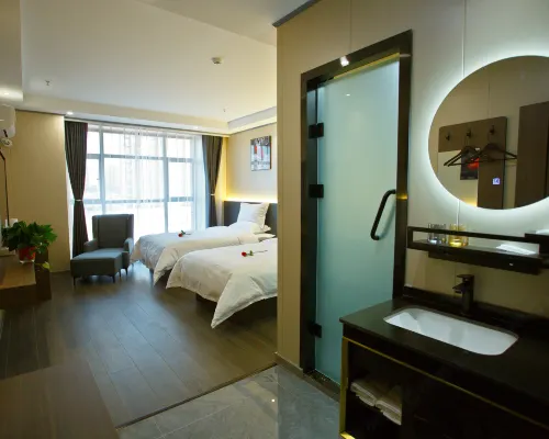 Queshan Nok Hotel Hotels in Queshan