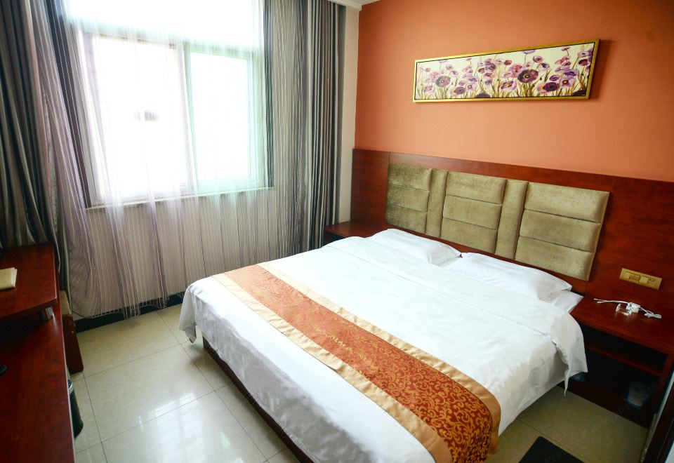 Luonan Furui Hotel