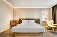 HanTing Hotel (Weihai Rongcheng Shi Island Fenghuang Lake)