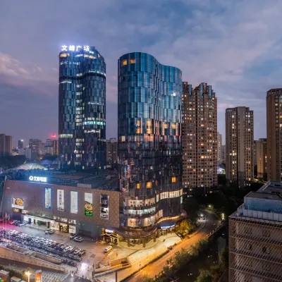 Crystal Orange Nantong Wenfeng Plaza Hotels near Nantong Riverside Park
