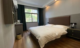 Kongcheng Old Street Hotel (Yucheng Highway Passenger Transport Center Station Branch)