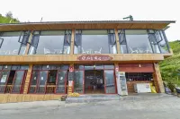 Longji Yunqi Homestay (Longji No. 2 Viewing Platform) 룽지 계단식논 자연경관지구/고대 장족마을 호텔