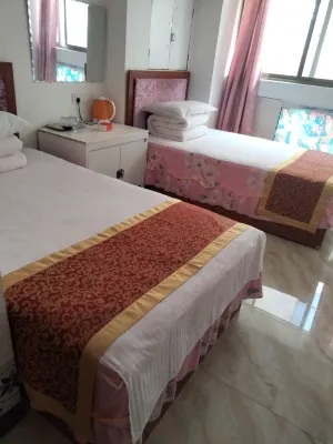 Langzhong Jiayuan Chinese Inn (Baicheng Railway Station) - parkir