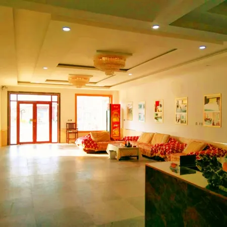 Linyi Natural Ju Business Hotel
