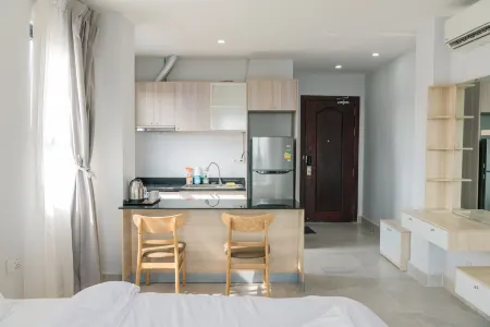 Residence 110 (Hotel and Apartments)