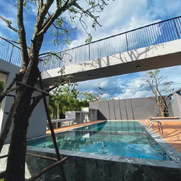 Seree Grand Resort