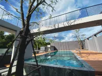 Seree Grand Resort - Afhentnings-/afleveringstjenester