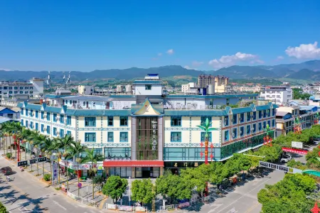 Shuangjiang Chaxiang Hotel Отели рядом с достопримечательностью «White Elephant Temple»