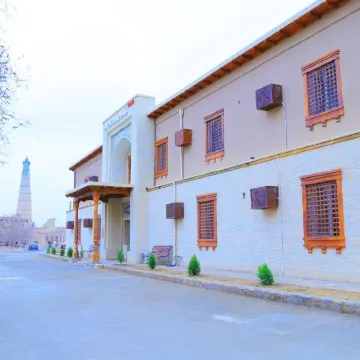 Malau Lodge - Housity