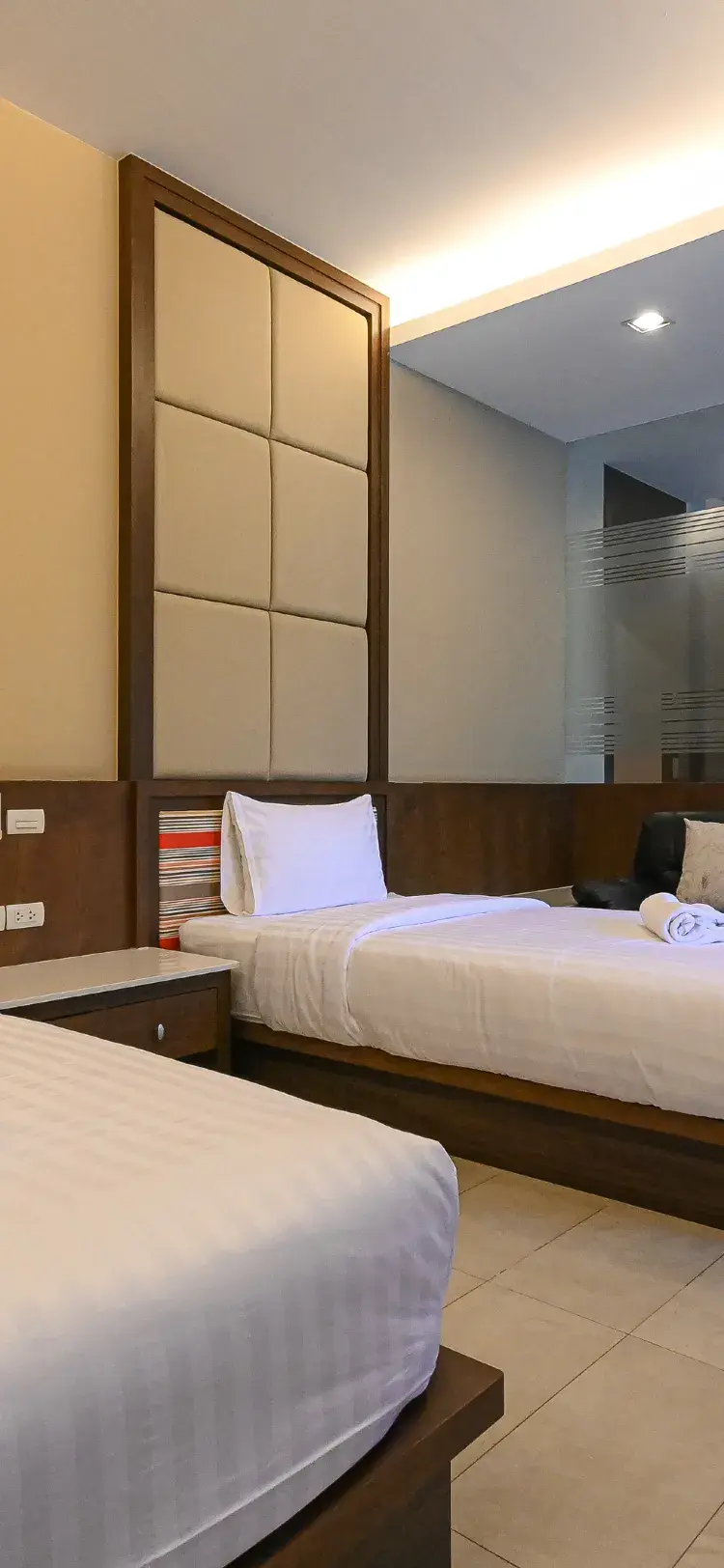 ห้องดีลักซ์ เตียงใหญ่ 1 เตียงหรือเตียงเดี่ยว 2 เตียง