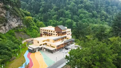 qiangrengujiamuheHotel Hotels in Wenchuan