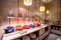 Chonpines Hotel (Lanzhou Xigu Commercial Pedestrian Street Xigu High-Speed Railway Station)