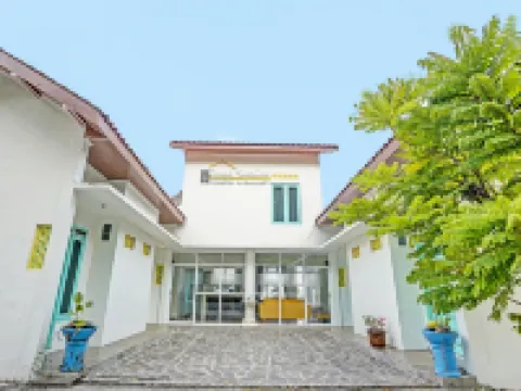 Omah Victoria Homestay Hotels in Wonogiri