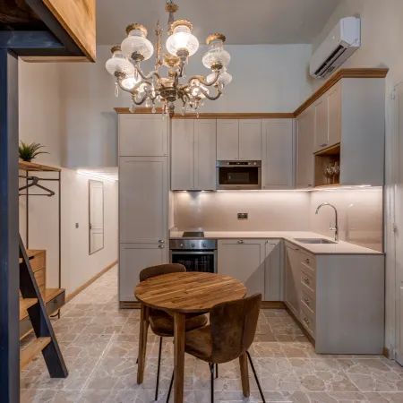Modern Luxury Studio Apartment
