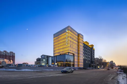 CHEERMAY Hotel (Kaiyuan Jiancai Zhuangshicheng Hada Road) - parking