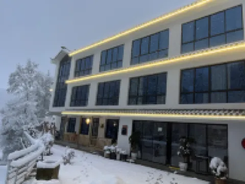 山春里民宿（烏江寨東寨口店）
