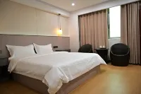 Yaoming · Flying Dragon Hotel - Morgenmad