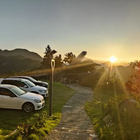 Yuexi Lingxi Shengtai Family Farm Homestay