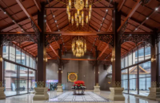 Rezen Longee Acadia Holiday Hotel (Shiyanba Resort International Resort, Jinghong, Xishuangbanna)