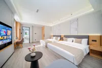 Xingyun Homestay (Foshan Qinghui Garden Huagai Road Pedestrian Street) - balcon