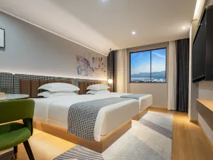 Manbo Zhis Hotel (Wuyi Square Riverside Branch)