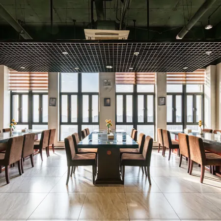 Qianjiahui Hotel （Yuan Zhangpu Urba S  Yongjia Tiandi)