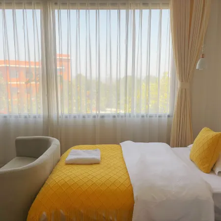 Huashe Boutique Homestay